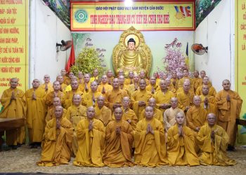 Ban Trị Sự GHPGVN Huyện Cần Đước trang nghiêm khai giảng Hạ trường Chùa Tào Khê