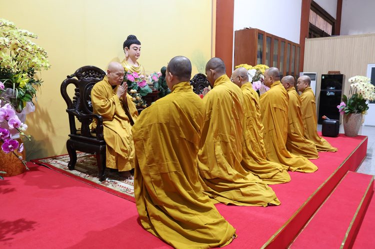 Ban Trị sự Phật giáo tỉnh Tây Ninh khánh tuế Hòa thượng Chủ tịch