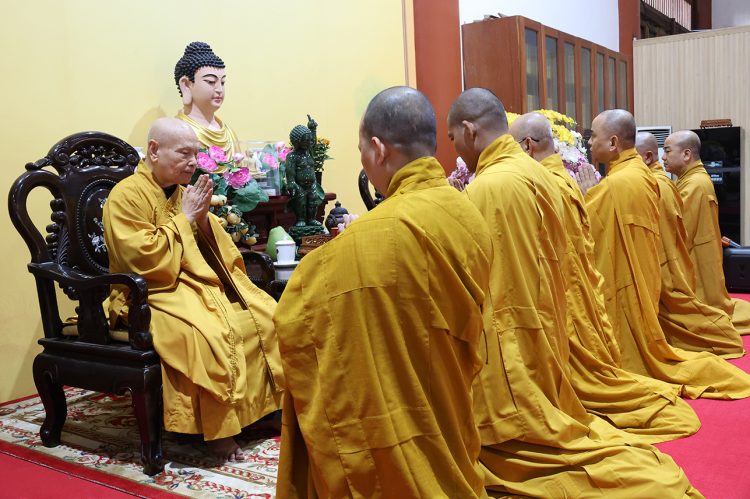 Ban Trị sự Phật giáo tỉnh Tây Ninh khánh tuế Hòa thượng Chủ tịch
