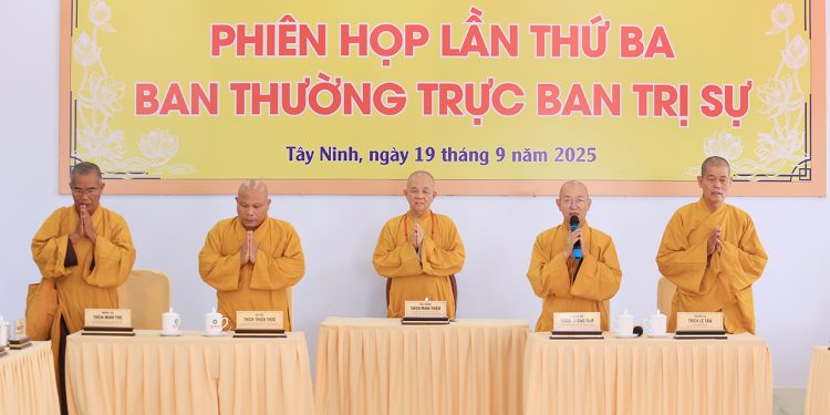 Ban Thường trực BTS GHPGVN tỉnh Tây Ninh họp lệ lần 3 tổng kết hoạt động Phật sự tháng 7 và triển khai hoạt động Phật sự mới
