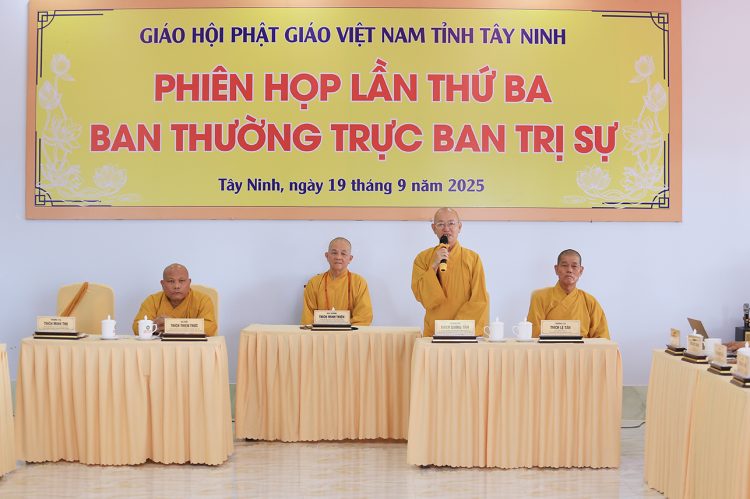 Ban Thường trực BTS GHPGVN tỉnh Tây Ninh họp lệ lần 3  tổng kết hoạt động Phật sự tháng 7 và triển khai hoạt động Phật sự mới