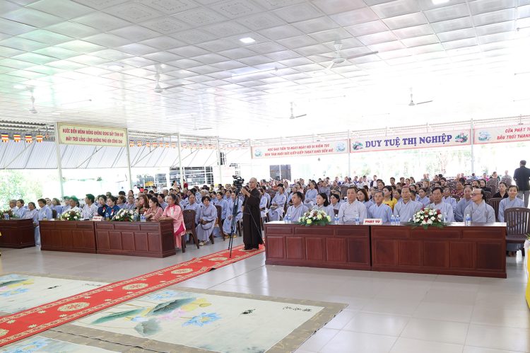 Vĩnh Hưng: Đạo tràng Khánh Hưng trang nghiêm tổ chức Đại lễ Vu Lan Báo Hiếu PL.2569 – DL. 2025