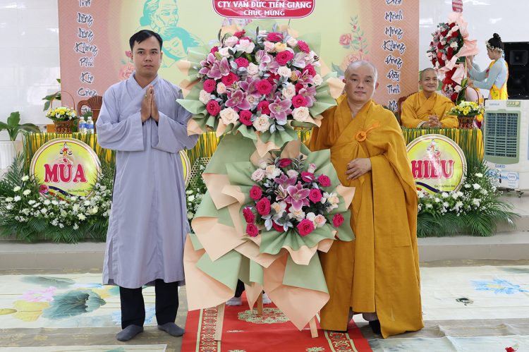 Vĩnh Hưng: Đạo tràng Khánh Hưng trang nghiêm tổ chức Đại lễ Vu Lan Báo Hiếu PL.2569 – DL. 2025