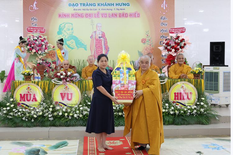 Vĩnh Hưng: Đạo tràng Khánh Hưng trang nghiêm tổ chức Đại lễ Vu Lan Báo Hiếu PL.2569 – DL. 2025
