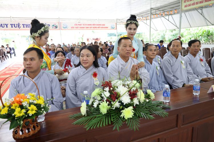 Vĩnh Hưng: Đạo tràng Khánh Hưng trang nghiêm tổ chức Đại lễ Vu Lan Báo Hiếu PL.2569 – DL. 2025
