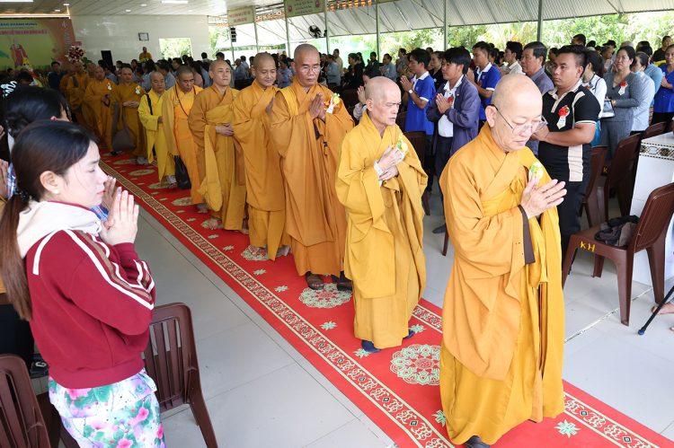 Vĩnh Hưng: Đạo tràng Khánh Hưng trang nghiêm tổ chức Đại lễ Vu Lan Báo Hiếu PL.2569 – DL. 2025