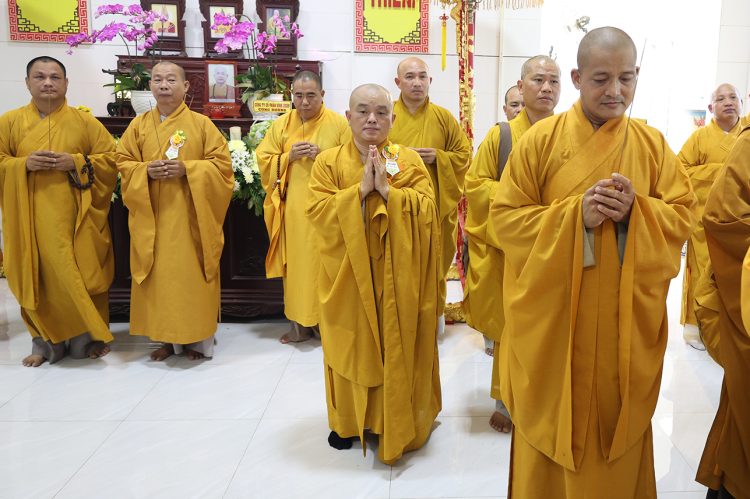 Vĩnh Hưng: Đạo tràng Khánh Hưng trang nghiêm tổ chức Đại lễ Vu Lan Báo Hiếu PL.2569 – DL. 2025