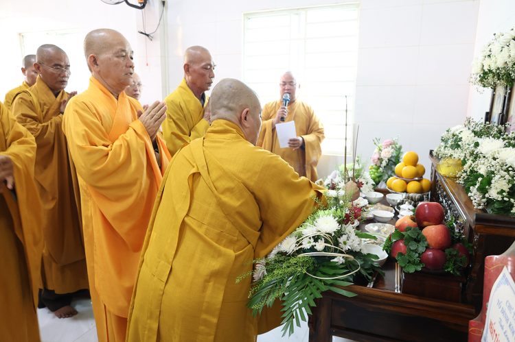 Vĩnh Hưng: Đạo tràng Khánh Hưng trang nghiêm tổ chức Đại lễ Vu Lan Báo Hiếu PL.2569 – DL. 2025