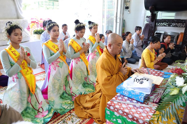 Vĩnh Hưng: Đạo tràng Khánh Hưng trang nghiêm tổ chức Đại lễ Vu Lan Báo Hiếu PL.2569 – DL. 2025
