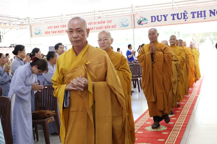 Vĩnh Hưng: Đạo tràng Khánh Hưng trang nghiêm tổ chức Đại lễ Vu Lan Báo Hiếu PL.2569 – DL. 2025