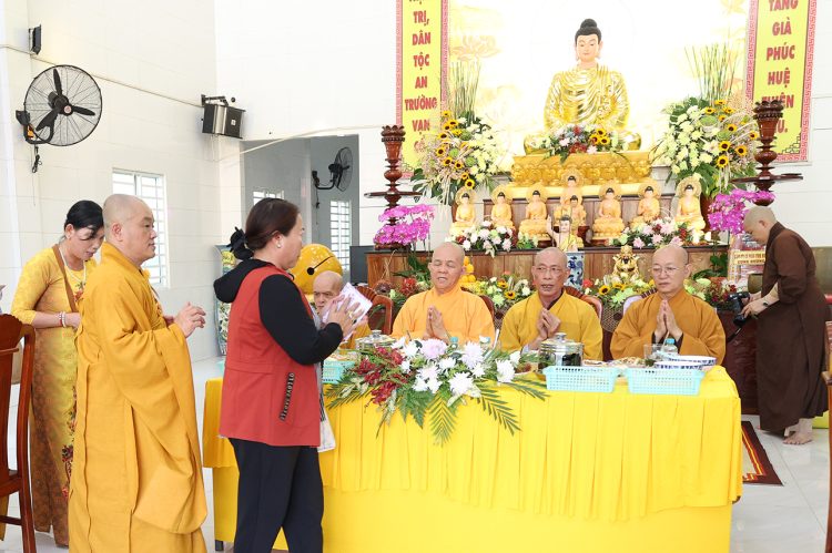 Vĩnh Hưng: Đạo tràng Khánh Hưng trang nghiêm tổ chức Đại lễ Vu Lan Báo Hiếu PL.2569 – DL. 2025