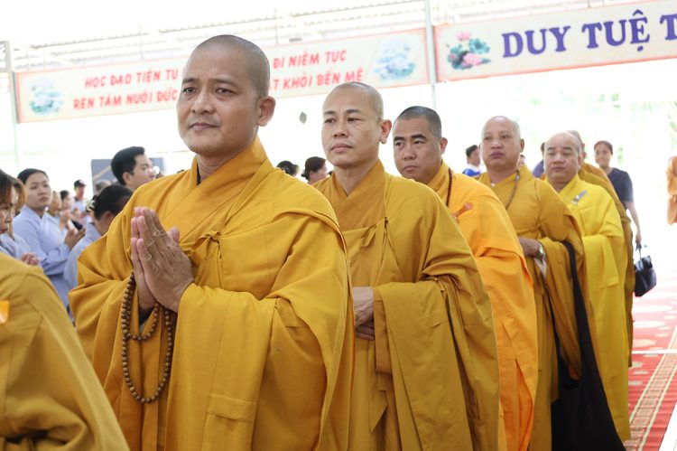 Vĩnh Hưng: Đạo tràng Khánh Hưng trang nghiêm tổ chức Đại lễ Vu Lan Báo Hiếu PL.2569 – DL. 2025