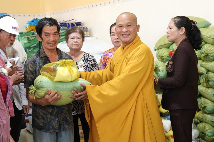 Tổ đình Chùa Kim Cang trang nghiêm tổ chức Lễ Húy Nhựt Cố HT. Thích Tắc Ngộ và lễ Vu Lan