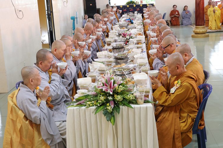 Tổ đình Chùa Kim Cang trang nghiêm tổ chức Lễ Húy Nhựt Cố HT. Thích Tắc Ngộ và lễ Vu Lan