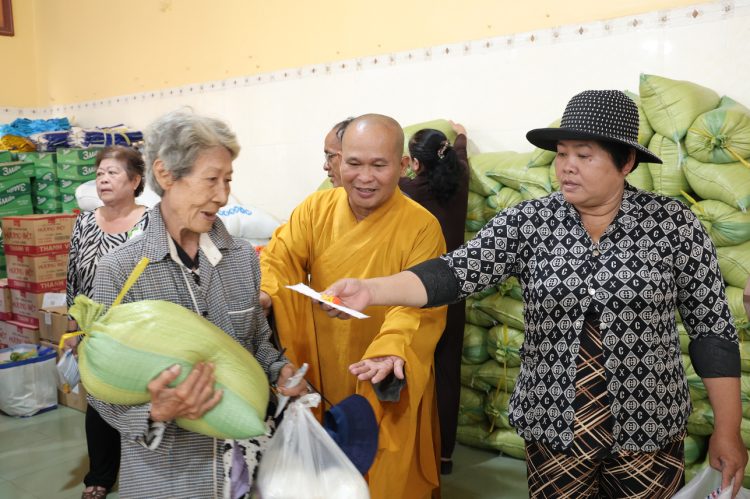 Tổ đình Chùa Kim Cang trang nghiêm tổ chức Lễ Húy Nhựt Cố HT. Thích Tắc Ngộ và lễ Vu Lan