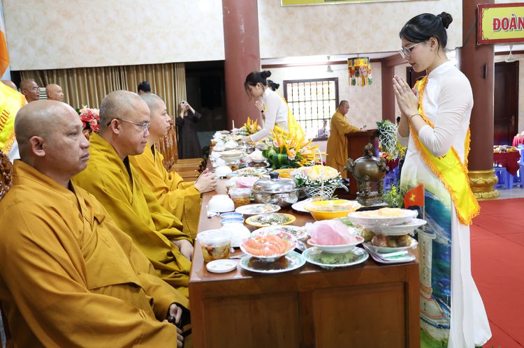 Phường Long An: Chùa Thiên Châu trang nghiêm đại lễ Vu Lan Thắng Hội (PL 2569 – DL 2025)