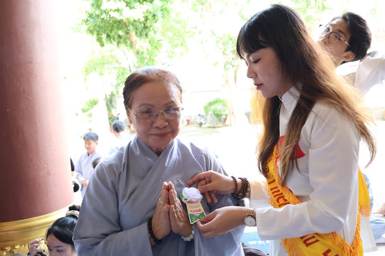 Phường Long An: Chùa Thiên Châu trang nghiêm đại lễ Vu Lan Thắng Hội (PL 2569 – DL 2025)