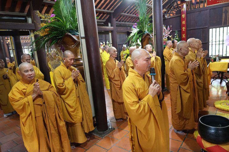 Chùa Tôn Thạnh trang nghiêm tổ chức Đại Lễ Vu Lan Báo Hiếu Và Huý Kỵ Cố HT. Thích Tắc Ngộ Lần Thứ 8