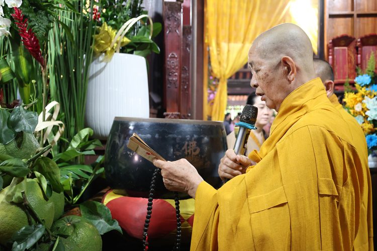 Chùa Tôn Thạnh trang nghiêm tổ chức Đại Lễ Vu Lan Báo Hiếu Và Huý Kỵ Cố HT. Thích Tắc Ngộ Lần Thứ 8