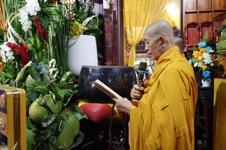Chùa Tôn Thạnh trang nghiêm tổ chức Đại Lễ Vu Lan Báo Hiếu Và Huý Kỵ Cố HT. Thích Tắc Ngộ Lần Thứ 8