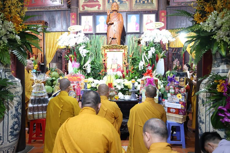 Chùa Tôn Thạnh trang nghiêm tổ chức Đại Lễ Vu Lan Báo Hiếu Và Huý Kỵ Cố HT. Thích Tắc Ngộ Lần Thứ 8