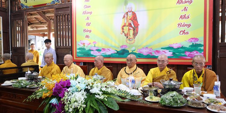 Chùa Tôn Thạnh trang nghiêm tổ chức Đại Lễ Vu Lan Báo Hiếu Và Huý Kỵ Cố HT. Thích Tắc Ngộ Lần Thứ 8