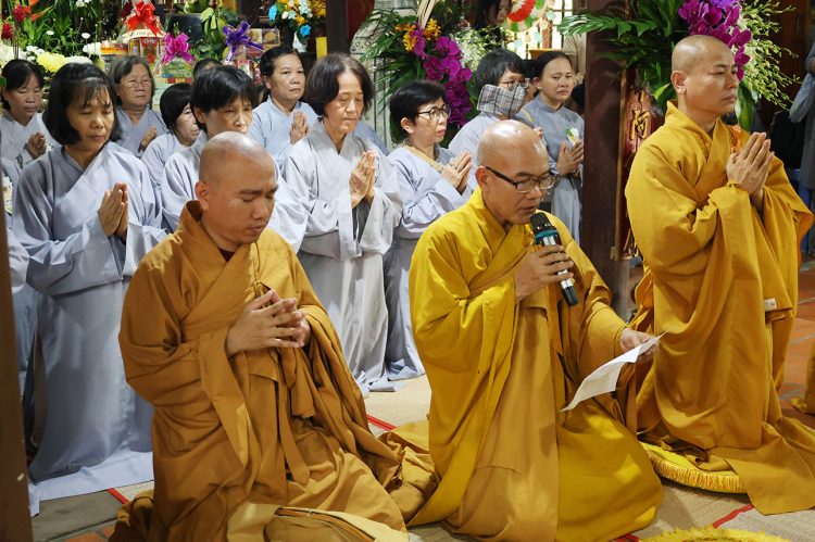 Chùa Tôn Thạnh trang nghiêm tổ chức Đại Lễ Vu Lan Báo Hiếu Và Huý Kỵ Cố HT. Thích Tắc Ngộ Lần Thứ 8