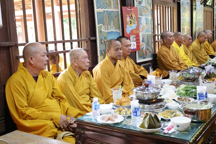 Chùa Tôn Thạnh trang nghiêm tổ chức Đại Lễ Vu Lan Báo Hiếu Và Huý Kỵ Cố HT. Thích Tắc Ngộ Lần Thứ 8