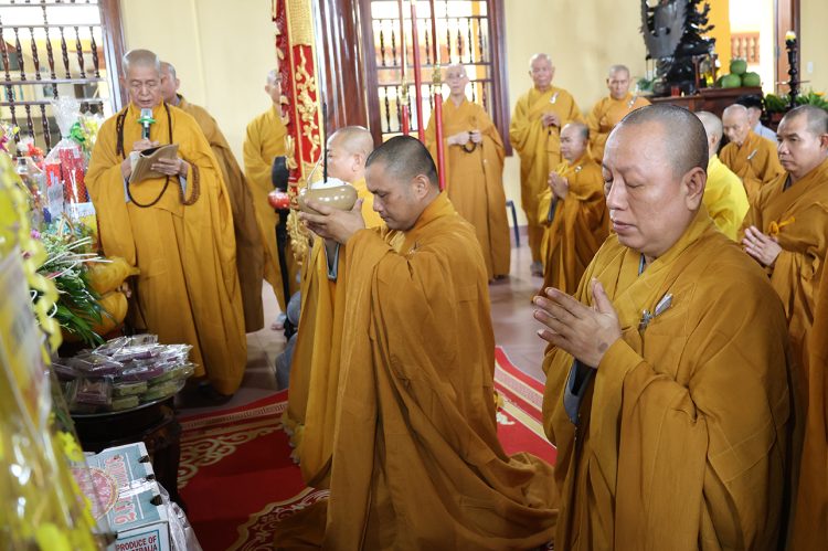 Tổ đình Chùa Kim Cang trang nghiêm tổ chức Lễ Húy Nhựt Cố HT. Thích Tắc Ngộ và lễ Vu Lan