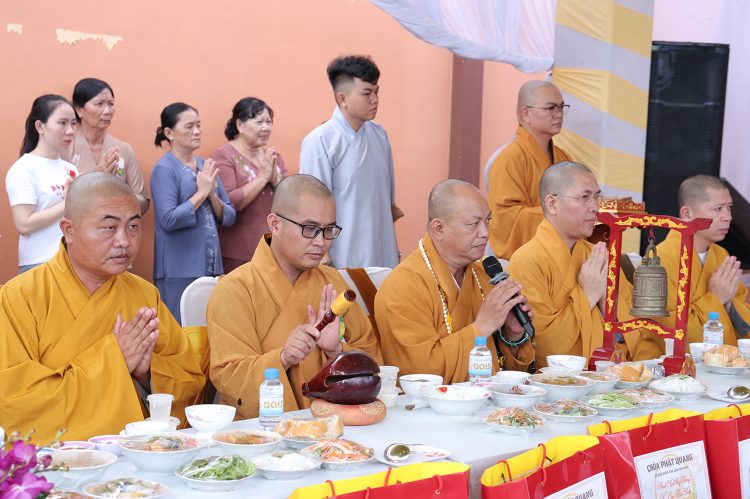  Chùa Phật Quang, xã Tân Lân trang nghiêm Đại Lễ Vu Lan Thắng Hội ( Pl 2569 – Dl 2025)