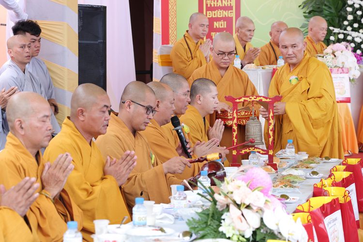  Chùa Phật Quang, xã Tân Lân trang nghiêm Đại Lễ Vu Lan Thắng Hội ( Pl 2569 – Dl 2025)