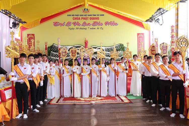  Chùa Phật Quang, xã Tân Lân trang nghiêm Đại Lễ Vu Lan Thắng Hội ( Pl 2569 – Dl 2025)