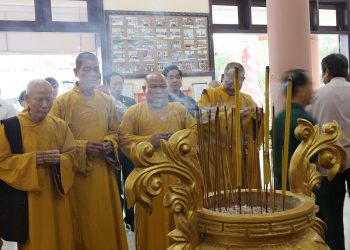 Chư tôn đức Phật giáo tỉnh Tây Ninh tham dự lễ Tưởng nhớ hơn 200 chiến sĩ Trung đoàn 207