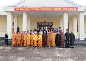 Tây Ninh: BTS GHPGVN tỉnh Tây Ninh phối hợp Bộ Chỉ huy Quân sự tỉnh trao 400 phần quà TP. Đà Nẵng