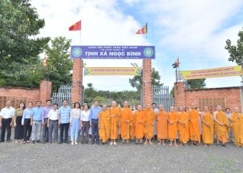 Bình Minh: Lễ thượng bảng hiệu tịnh xá Ngọc Bình