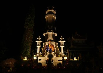 Tây Ninh: Đêm hoa đăng tưởng niệm Hòa thượng Thích Trí Chánh – Nguyên Viện chủ chùa Giác Nguyên