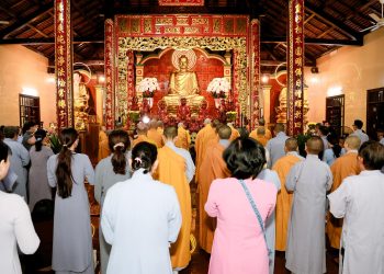 Đức Hòa: Trang nghiêm Lễ An vị Phật tại chùa Linh Nguyên.