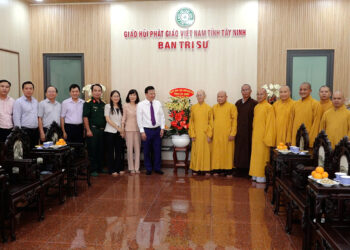 Lãnh đạo tỉnh Tây Ninh thăm và chúc mừng Ban Trị sự GHPGVN tỉnh nhân Đại lễ Phật đản và Mùa An cư kiết hạ PL.2570