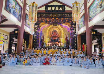 Phân Ban Ni Giới Tỉnh Tây Ninh Cùng Chư Ni các tự viện, Tịnh Xá thăm và cúng dường 9 Trú Xứ An Cư Kiết Hạ trong tỉnh