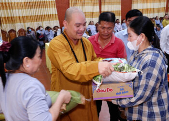 Tây Ninh: Tịnh Thất Liên Hoa trao hơn 370 phần quà đến hộ nghèo và người khiếm thị nhân mùa Vu Lan
