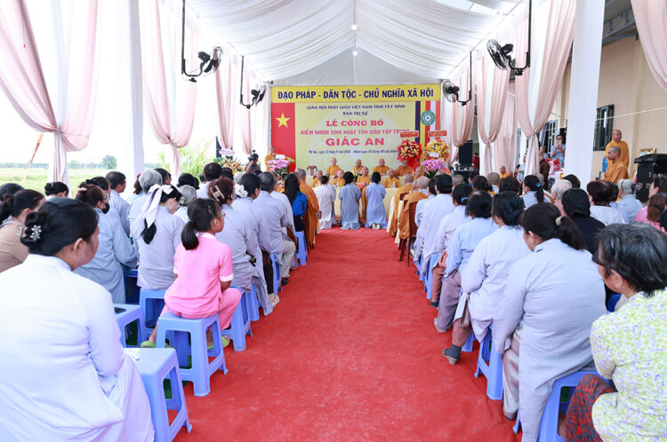 Tây Ninh: Lễ công bố điểm nhóm sinh hoạt Tôn giáo tập trung Giác An