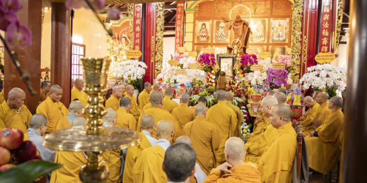 Đức Hòa: Chùa Linh Nguyên trang nghiêm tổ chức Lễ Húy kỵ Hòa thượng Minh Phương – Chơn Hương