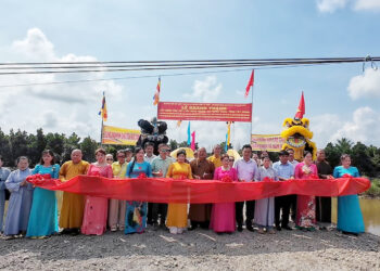 Tây Ninh: Khánh thành Cầu Bình Yên Số 1 và trao 50 phần quà